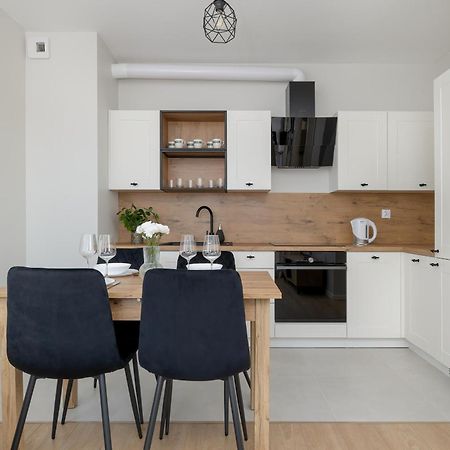Bright Apartment Park Lotnikow Near Tauron Arena Krakow By Noclegi Renters Экстерьер фото